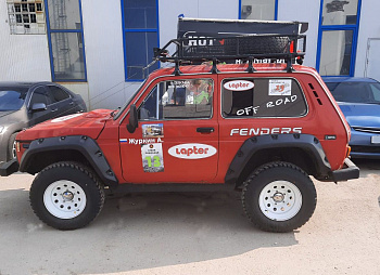 РАСШИРИТЕЛИ КОЛЕСНЫХ АРОК LADA NIVA 3-ДВЕРНАЯ (МАКСИМАЛЬНЫЙ рез)