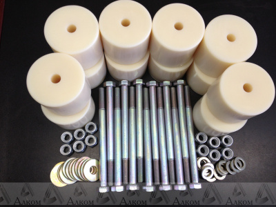 Комплект проставок лифт кузова 65 мм УАЗ Hunter капролон (d=70 мм) с крепежом (12 болтов М12x200)